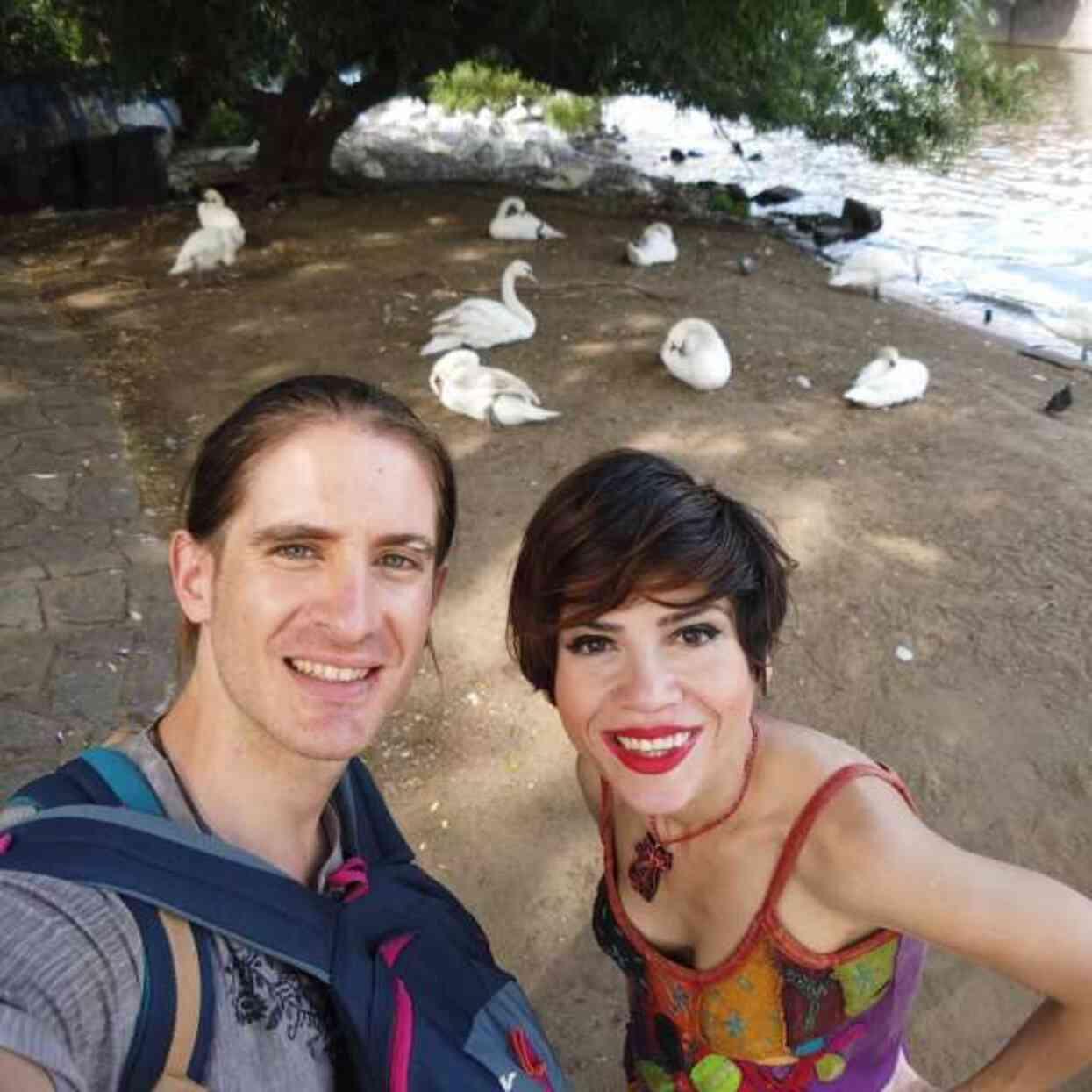 Aydilge kimdir? Aydilge kaç yaşında, evli mi?