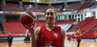 Melikgazi Kayseri Basketbol'un yeni transferi Dearica Hamby takımının galibiyetlerinde önemli rol oynadı