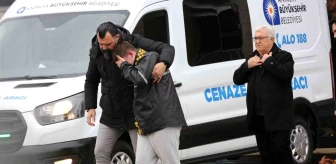 Antalya'da sel felaketinde mahsur kalan otomobil sürücüsü hayatını kaybetti