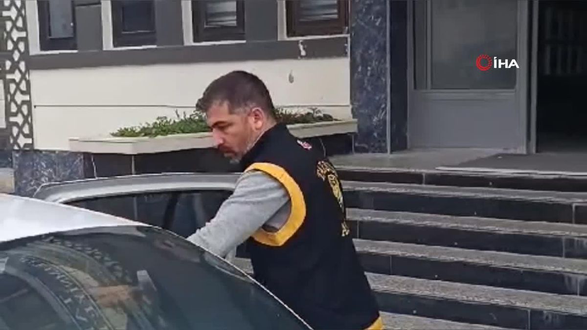 Telefon tamircisi, hırsız çıktı: 19 cep telefonu ele geçirildi