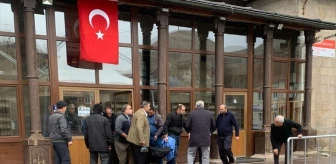 Kayseri'de Camide Namaz Kılan Kişi Hayatını Kaybetti