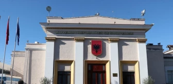 Arnavutluk Meclisinde Muhalefet Milletvekilleri Oturumu Engelledi