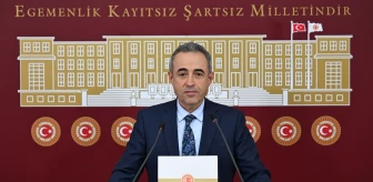DEVA Partisi Milletvekili İrfan Karatutlu, Kahramanmaraş'taki depremzedelere adil konut yapılmasını istedi