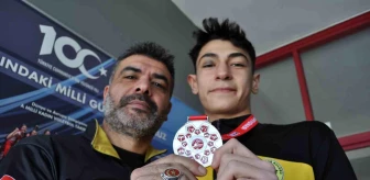Mehmet Furkan Karabek Spor Toto Türkiye Kick Boks Şampiyonası'nda 2. oldu