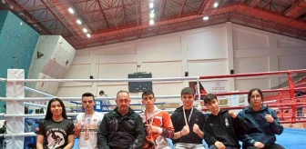 Düzceli Sporcular Karadeniz Bölge Muay Thai Şampiyonasında 6 Madalya Kazandı