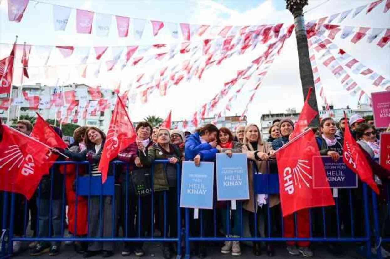 CHP lideri Özel: Lütfü Savaş'a bir alternatif geliştiremedik, son kararı yarın vereceğiz CHP lideri Özel: Lütfü Savaş'a bir alternatif geliştiremedik, son kararı yarın vereceğiz