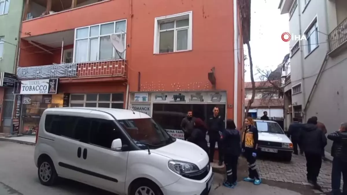 Haber alınamayan yaşlı adam evinde ölü bulundu