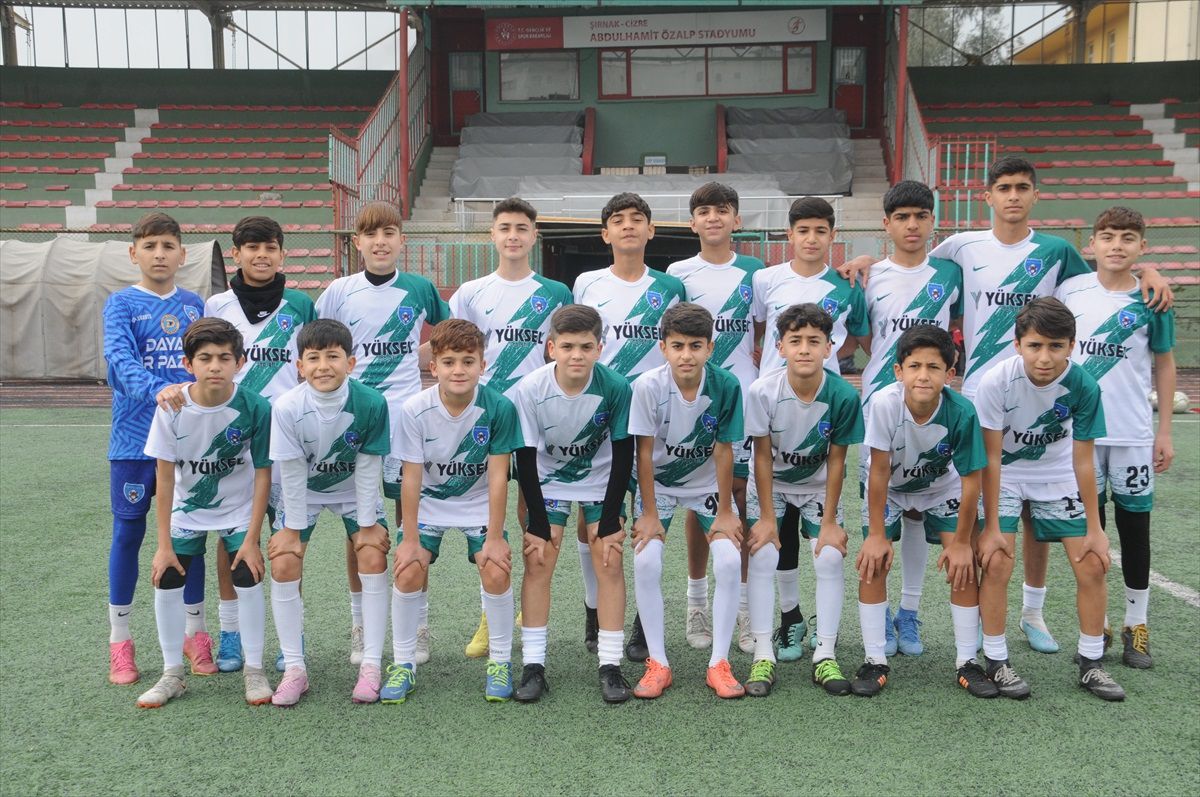 Şırnak'ta U14 Gelişim Ligi'nde Cizre Dicle Spor şampiyon oldu