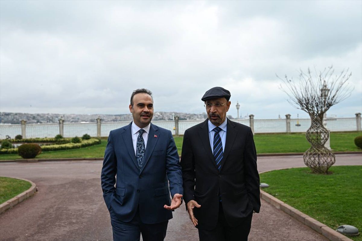 Sanayi ve Teknoloji Bakanı Mehmet Fatih Kacır, Suudi Arabistan ile ekonomik ilişkileri geliştirmek için adımlar atacaklarını açıkladı
