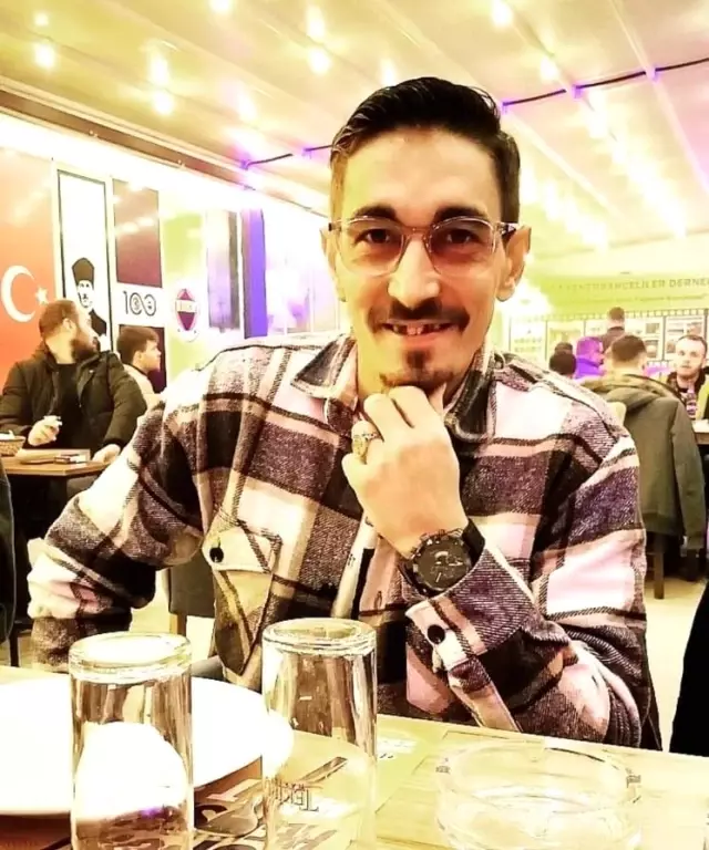 Çanakkale'de Boşanma Aşamasındaki Kadın İple Boğularak Öldürüldü Çanakkale'de Boşanma Aşamasındaki Kadın İple Boğularak Öldürüldü