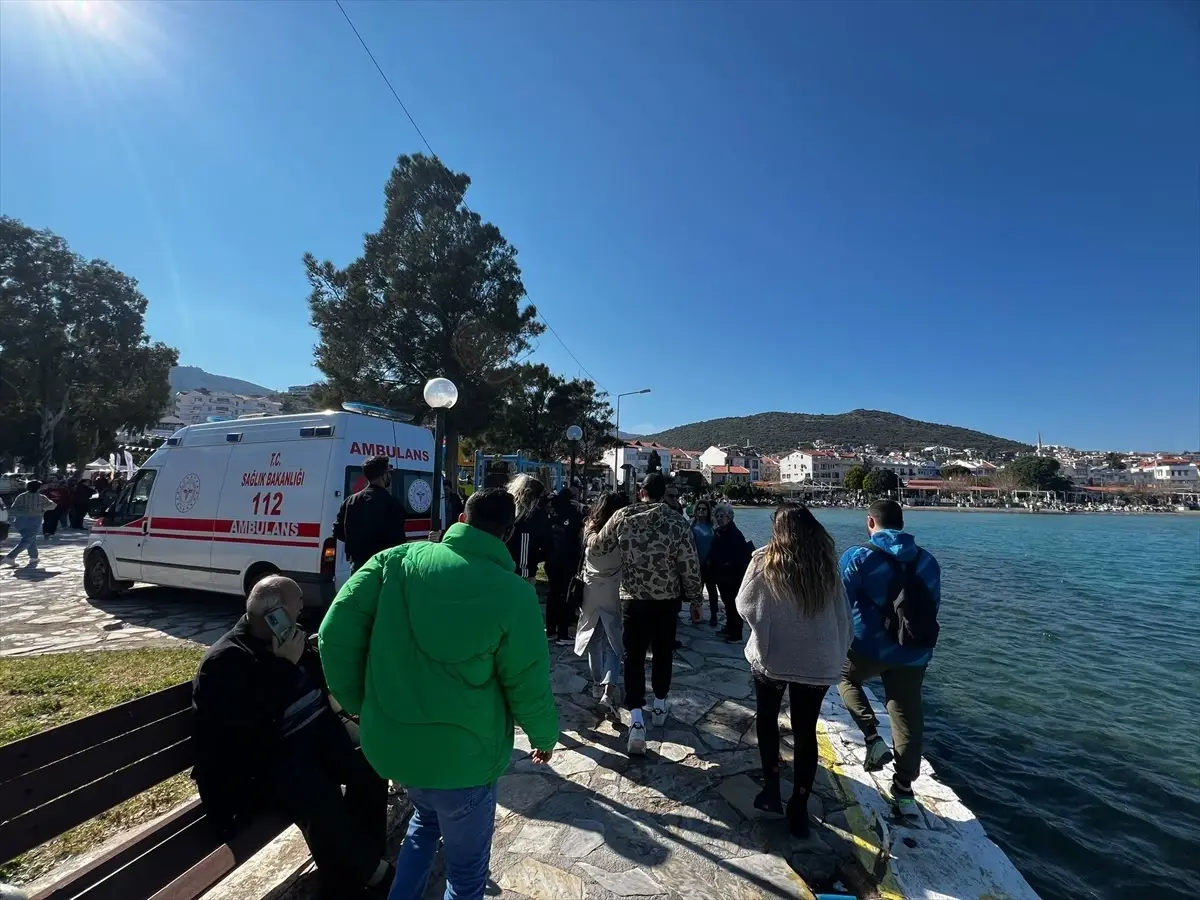 Hatıra fotoğrafı çektirmek isterken denize düşen 2 kadın yaralandı