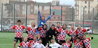 Kadınlar 2. Lig C Grubunda Kılıçaslan Yıldızspor Kastamonugücü'nü 2-0 mağlup etti