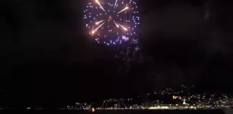 Yeni Zelanda'da Çin Yeni Yılı kutlamaları havai fişek gösterisiyle aydınlandı