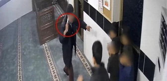 Camideki çocuklara bıçak çeken şüpheli gözaltına alındı