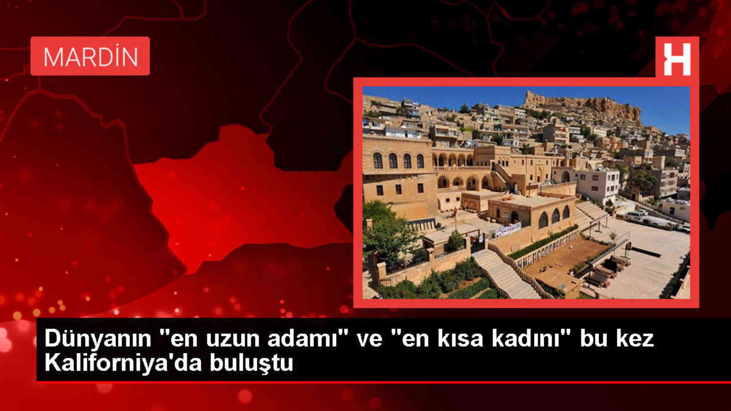 Dünyanın en uzun adamı ve en kısa kadını bir araya geldi
