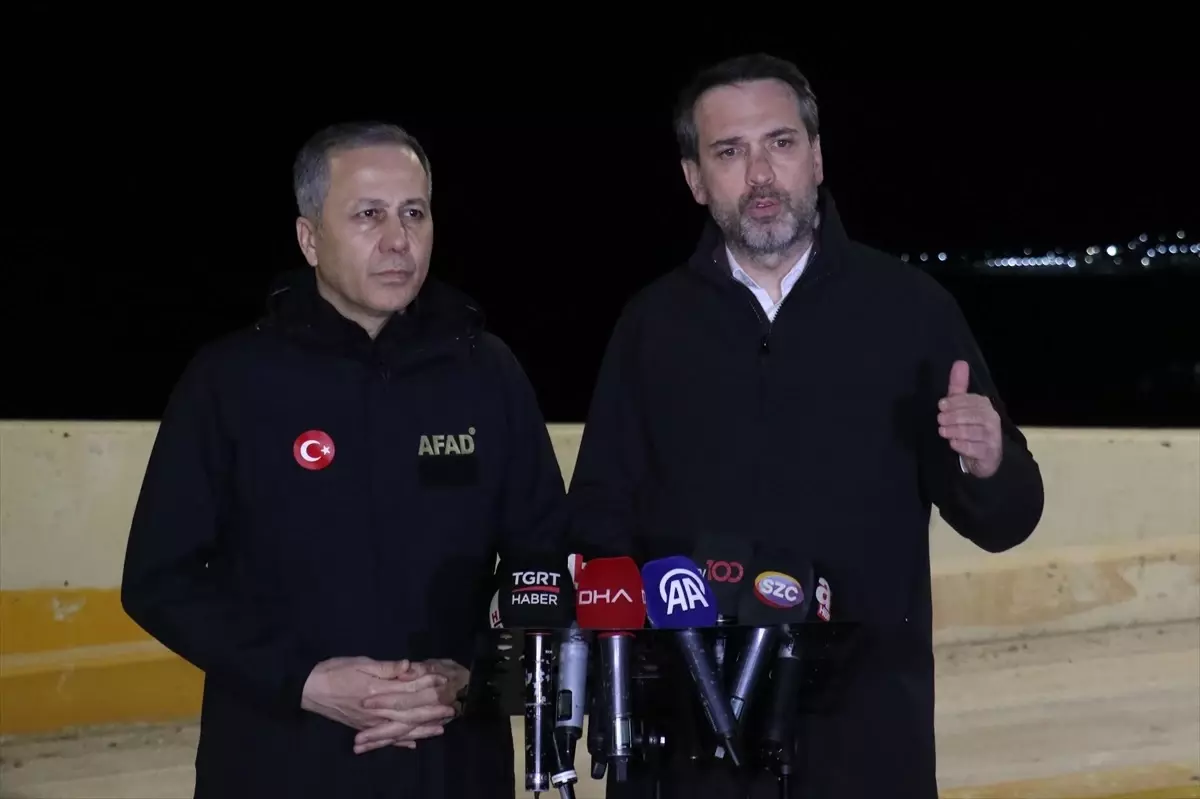 İçişleri Bakanı Yerlikaya: Toprak kayması riski nedeniyle arama faaliyetlerini durdurduk