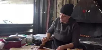 Kanserle Mücadele Eden Depremzede Kadın, Kebapçılık Yaparak Evlatlarına Umut Oluyor
