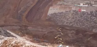 Erzincan'da kayıp işçilerin arama çalışmaları 7. gününde devam ediyor