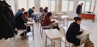 Baskil'de LGS ve YKS Öğrencilerine Deneme Sınavı Düzenlendi