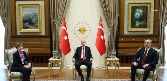 Cumhurbaşkanı Erdoğan, ABD'li Senatör Shaheen ile Cumhurbaşkanlığı'nda Bir Araya Geldi