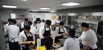 Edirne'de Yeme İçme Sektöründe İstihdam Garantili Aşçı Yardımcılığı Eğitimi Başlatıldı
