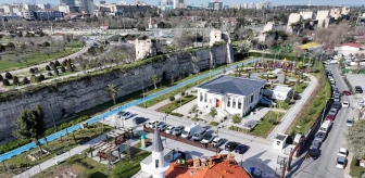 Fatih Belediyesi, tarihi cami ve mescitleri yeniden yapmak için çalışmalara devam ediyor