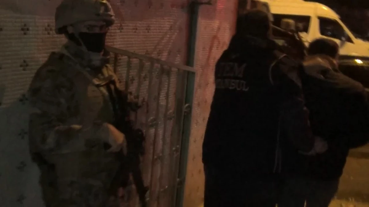 Esenyurt'ta DEM Parti İlçe binasına operasyon: 2 gözaltı