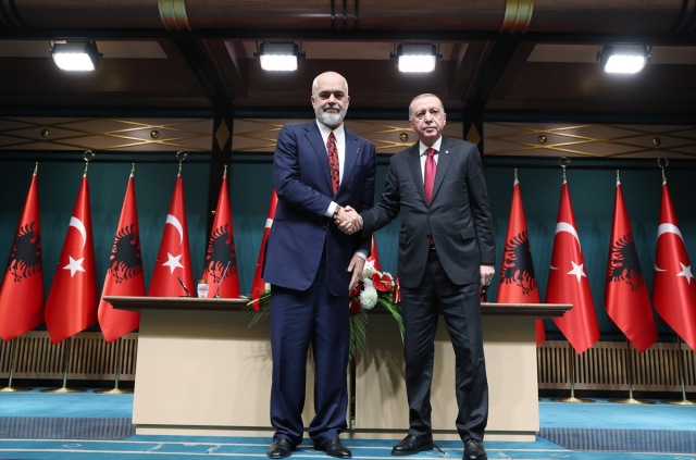 Rama'dan Erdoğan'a 'hastane' teşekkürü: Arnavutlarla yaptığınız iddiayı kazandınız