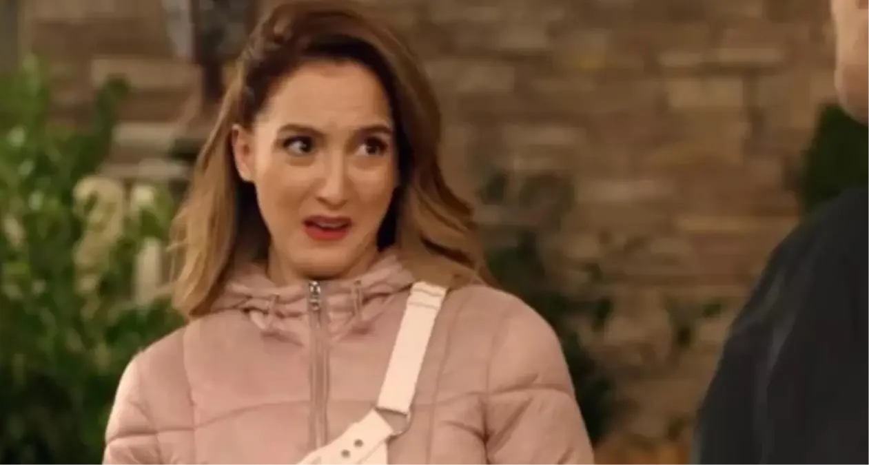 DENİZ CENGİZ KİMDİR? Jet Sosyete'nin İlayda'sı ne anlattı?