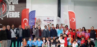 Muğla'da Okul Sporları Floor Curling Küçükler İl Birinciliği Tamamlandı