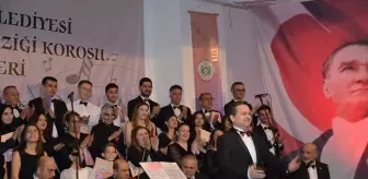 Demirci Türk Sanat Müziği Korosu İlk Konserini Verdi