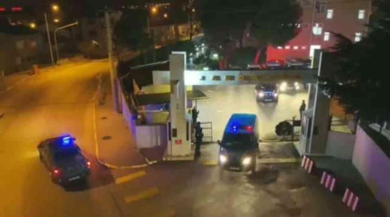 Dev operasyon! 3 organize suç örgütü çökertildi, elebaşılar dahil 63 kişi gözaltında Dev operasyon! 3 organize suç örgütü çökertildi, elebaşılar dahil 63 kişi gözaltında