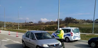 Kırklareli'nde trafik denetimlerinde 14 araç trafikten men edildi, 9 sürücünün ehliyetine el konuldu