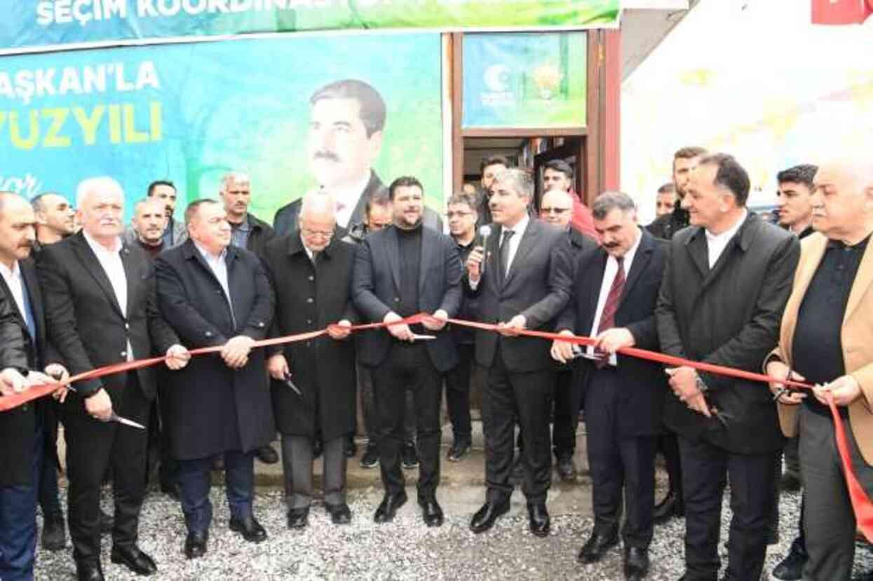 Muş Belediye Başkan Adayı Feyat Asya: Tek gayemiz halkımıza hizmetkarlık yapmak Muş Belediye Başkan Adayı Feyat Asya: Tek gayemiz halkımıza hizmetkarlık yapmak