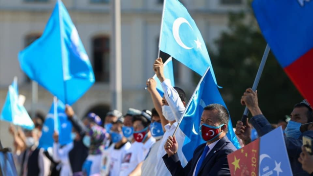 Türkiye'de casusluk faaliyeti yürüten 10 şüpheli yakalandı