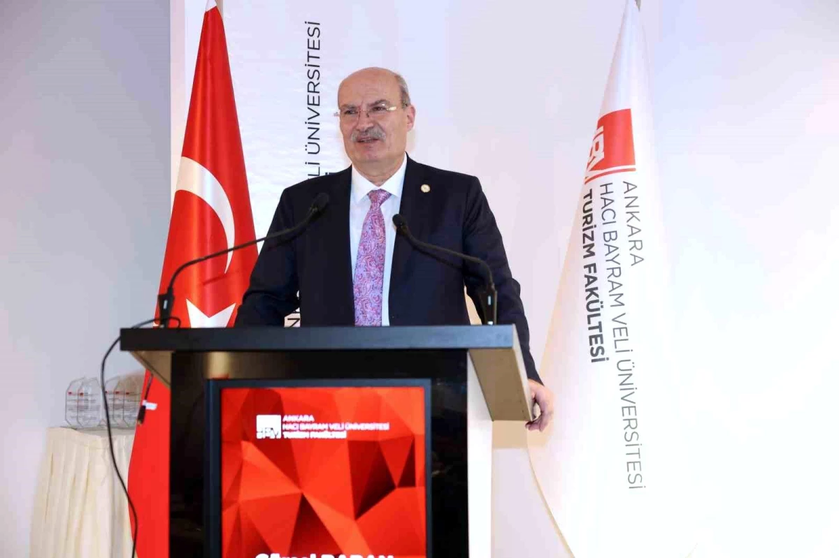 ATO Başkanı Gürsel Baran, Ankara Hacı Bayram Veli Üniversitesi'nde Kariyer Günü etkinliğine katıldı