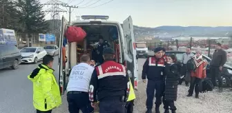 Bolu'da otomobilin istinat duvarına çarpması sonucu 1'i çocuk, 4 kişi yaralandı