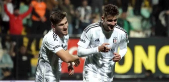 Beşiktaş'ın Arnavut oyuncusu Ernest Muçi, İstanbulspor maçında ilk golünü attı