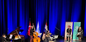 Amsterdam Yunus Emre Enstitüsü'nden Türk Müziği Konseri