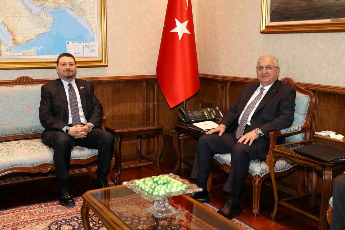 Milli Savunma Bakanı Yaşar Güler, Suudi Arabistan'ın Ankara Büyükelçisini Kabul Etti