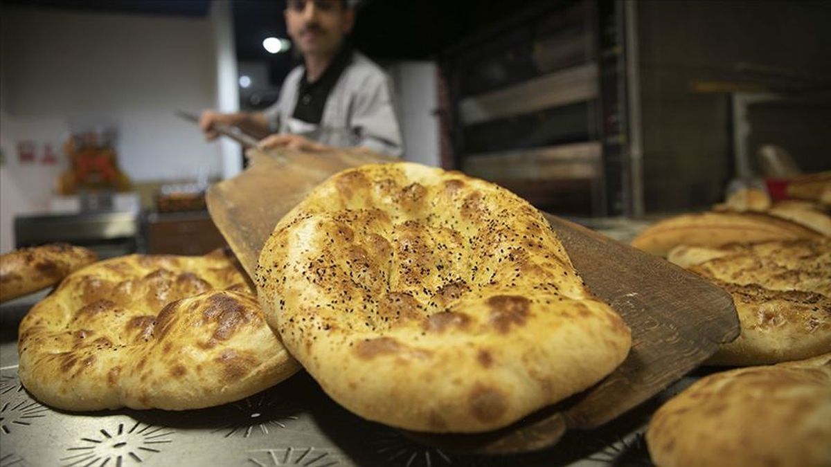 RAMAZAN PİDESİ NE KADAR? İstanbul ve Ankara'da Ramazan pidesi kaç TL'ye satılacak?
