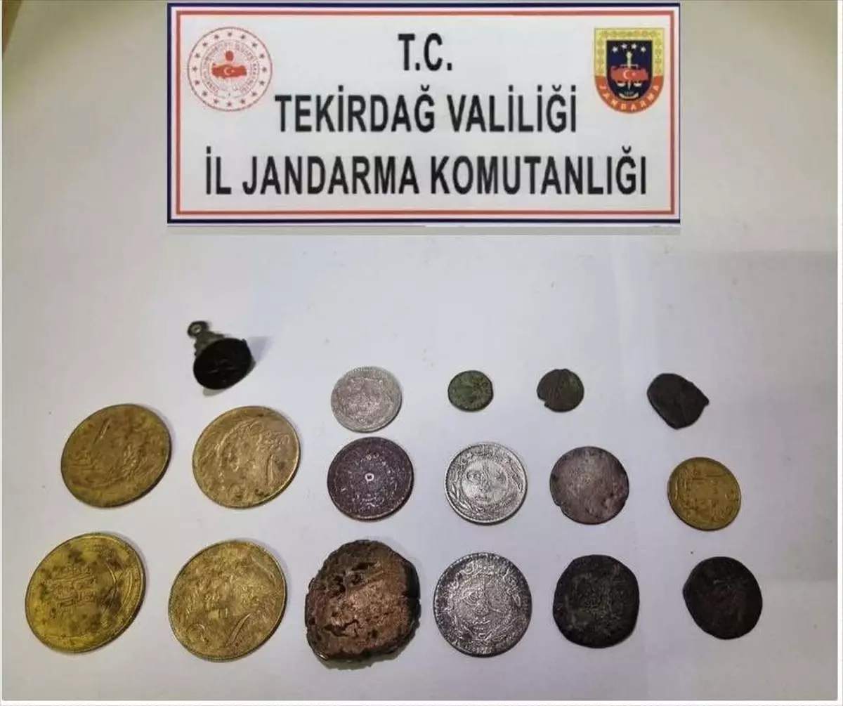 Tekirdağ'da tarihi eser niteliğinde 17 sikkeyle yakalanan kişi gözaltına alındı