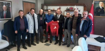 Türkiye Buz Pateni Federasyonu Yönetimi ve Spor Kulüpleri Erzurum İl Müdürü'nü Ziyaret Etti