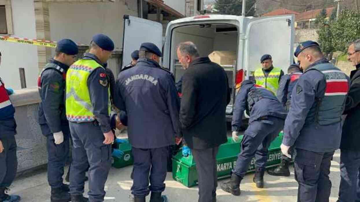 Kocasının katlettiği genç kadının son paylaşımları yürek burktu: Takdir-i İlahi Kocasının katlettiği genç kadının son paylaşımları yürek burktu: Takdir-i İlahi