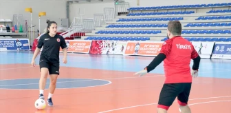 İşitme Engelliler A Milli Erkek ve Kadın Futsal Takımı Şampiyonluk İstiyor