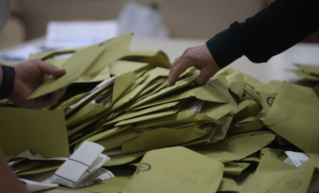 2024 YSK seçmen kağıtları ne zaman dağıtılacak? Nerede oy kullanacağım? E-devlet seçmen kağıdı sorgulama ekranı!
