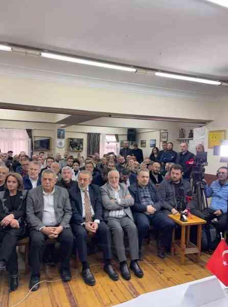 Ardeşen Belediye Başkan adayları, Ardeşenliler Derneği'nde vatandaşın sorularını yanıtladı Ardeşen Belediye Başkan adayları, Ardeşenliler Derneği'nde vatandaşın sorularını yanıtladı