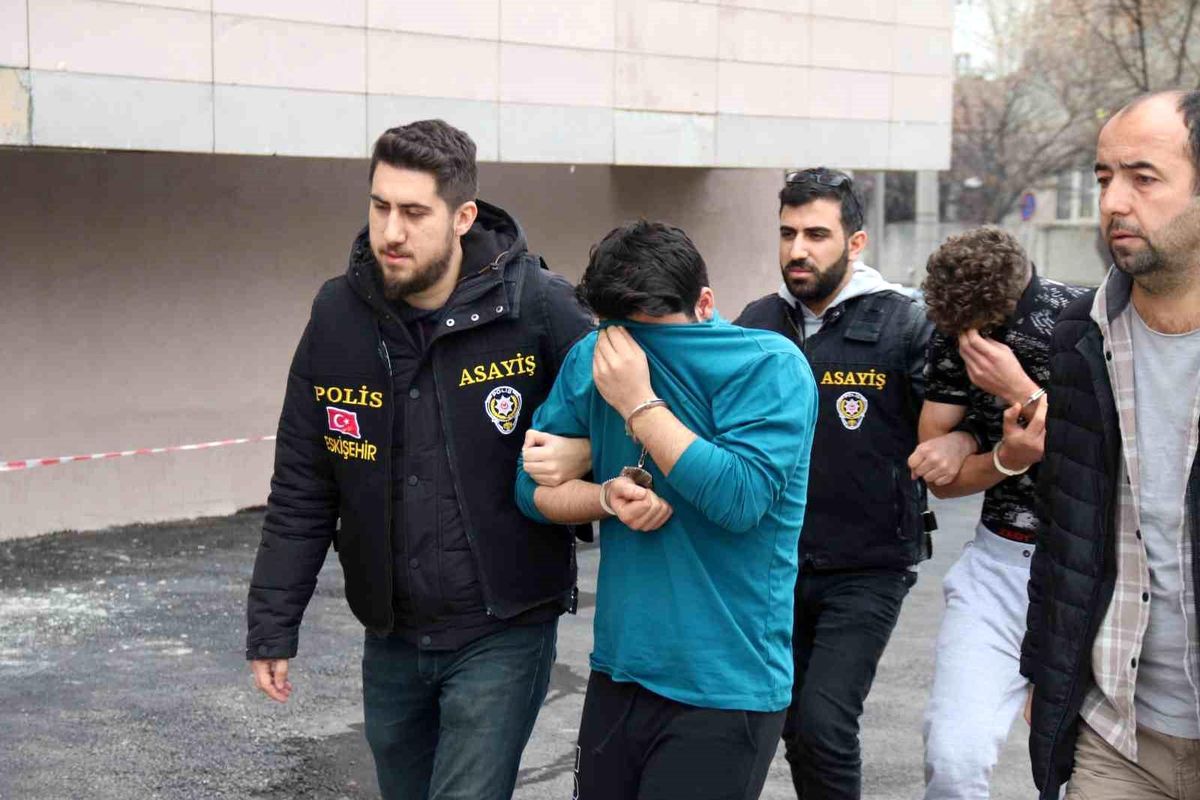 Eskişehir'de Sevgilisini Öldüren Katil Hakkında İyi Hal İndirimiyle Müebbet Hapis Cezası Verildi