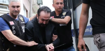 Cezaevinde de rahat durmuyor! Organize suç örgütü lideri Adnan Oktar, Van'a sürgün edildi