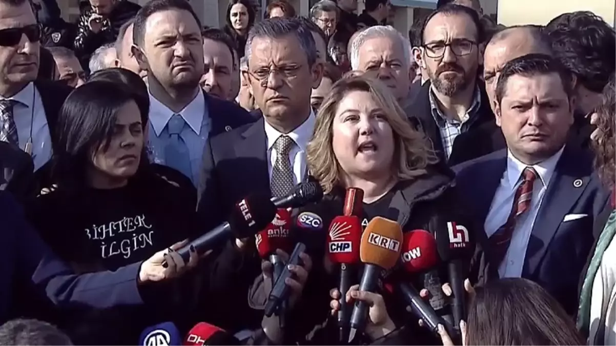 Çorlu tren kazası davası 25 Nisan'a ertelendi! Aileler 'Hak, hukuk, adalet' sloganları attı